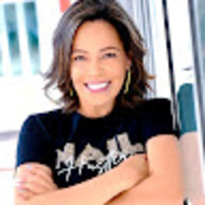 Meet your Posher, Lola